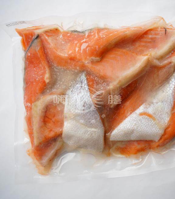 鮭魚下巴